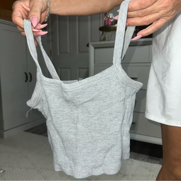 Forever 21 Gray Knit Top - Picture 1 of 2